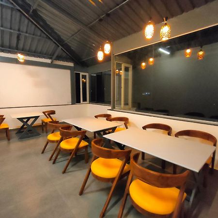 Monkeycap Tourist Hostel Panchgani Exterior foto