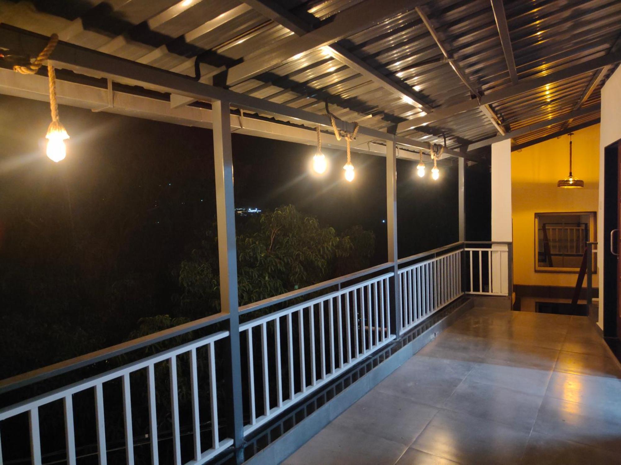 Monkeycap Tourist Hostel Panchgani Exterior foto